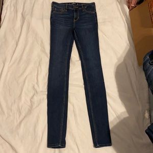 Hollister mid-rise super skinny size 0 long